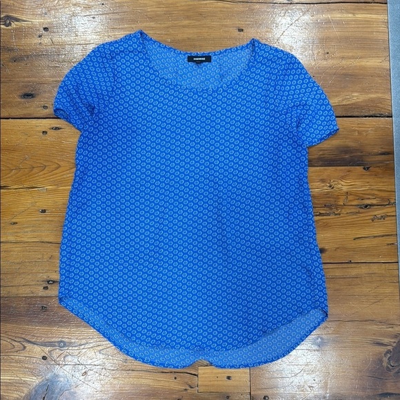 Premise Tops - Premise Blue Relaxed Short Sleeve Patterned Blouse Size Small